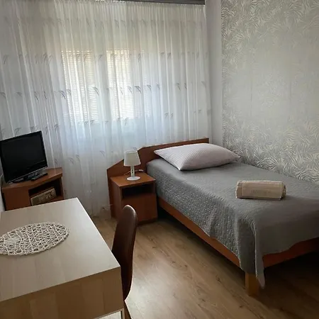 Kwatera prywatna Gościnne O-es-ha Warszawa