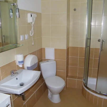 Goscinne O-es-ha Homestay Warsaw